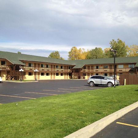 Hospitality Inn Bowmansville ภายนอก รูปภาพ